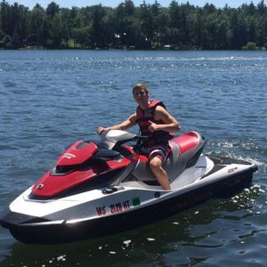 Meet your Posher, Garret